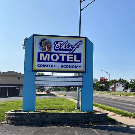 Chief Motel Keokuk Екстер'єр фото